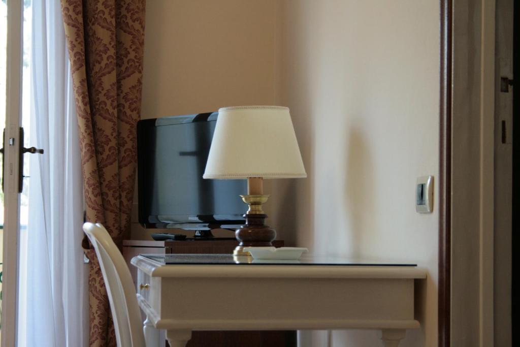 Hotel Verdemare Marina di Pietrasanta Quarto foto